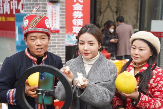 强信心·开新局|湖南：网上年货节掀起“湘品”土特产消费热潮